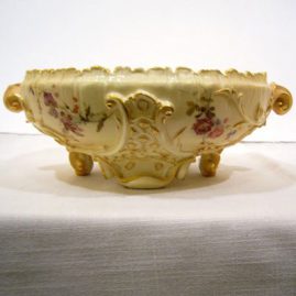 Royal Worcester fluted bowl with flowers, late 19th century