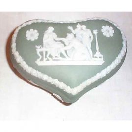 Wedgwood green heart shape box