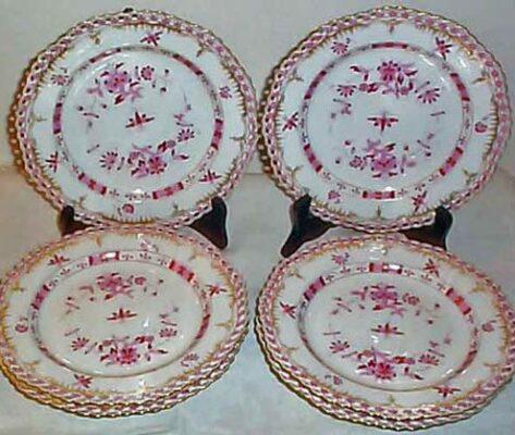 KPM pink reticulated plates with raised flower border