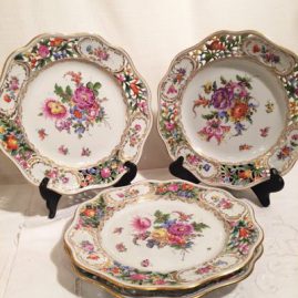 Four extra large Carl Thieme Potsnappel Dresden reticulated dinner plates