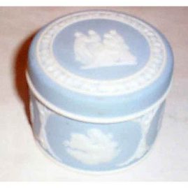 Wedgwood light blue box, before 1890