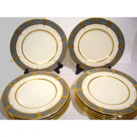 Set of 12 Minton dinners with raised gilding