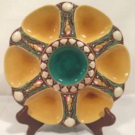 Yellow and green Minton majolica oyster plate with shell decoration