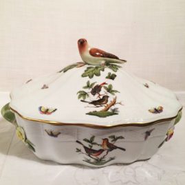 Rare Rothschild bird tureen with figural bird on top