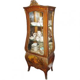 Vernis Martin curio cabinet, late 19th century