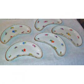 Meissen streublumen bone dishes