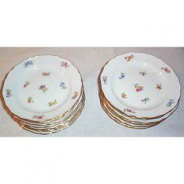 16 Meissen Streublumen cake plates