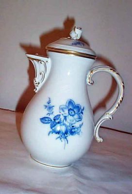 Meissen blue flowered coffee pot