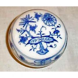 Meissen blue onion box