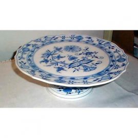 Meissen blue onion cake stand