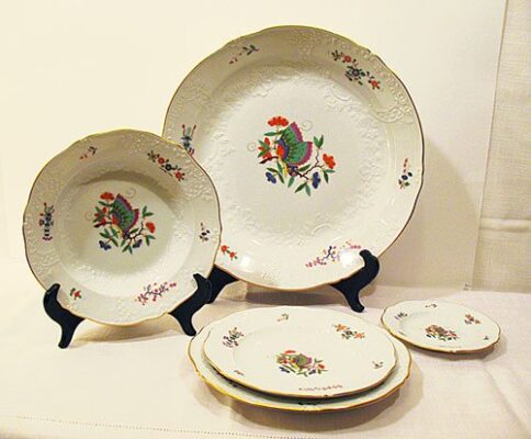 Meissen Chinese butterfly dinner set