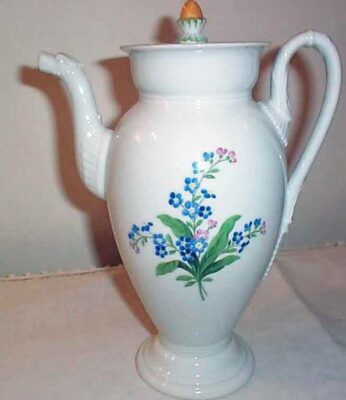 Meissen coffee pot with animal spout