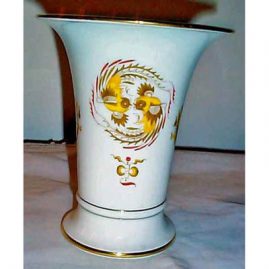 Meissen bird and dragon vase