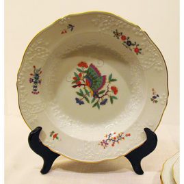 Five Meissen Chinese butterfly wide rim soups