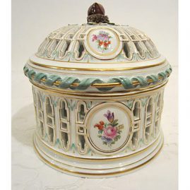 Meissen rare reticulated covered basket painted with cartouches of flowers