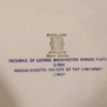 Back of Spode dinner plate