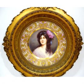 Close-up of Royal Vienna plate signed Wagner of Amorosa