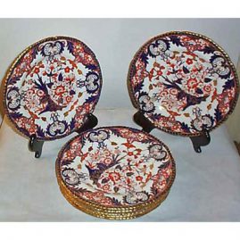 8 Royal Crown Derby Imari ruffled gilt edge dinner