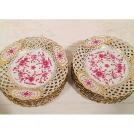 Set of twelve Meissen purple Indian reticulated breads or appetizer plates