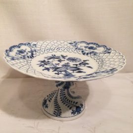 Meissen blue onion compote