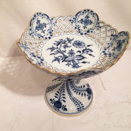Tall reticulated Meissen blue onion compote with gold rim