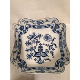 Meissen blue onion four cornered bowl
