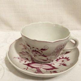 Set of twelve rare Meissen pink onion cups and saucers