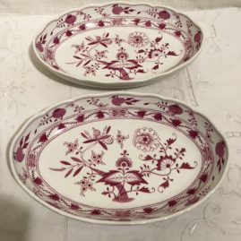 Rare Meissen pink onion oval bowl
