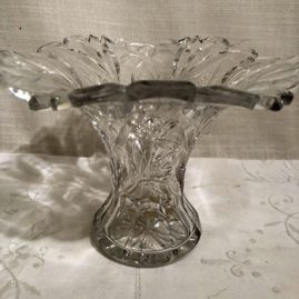 Pairpoint wheel cut and engraved rose pattern vase