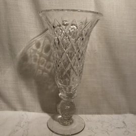 Pairpoint Adelaide vase with bubble stem