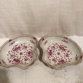 Pair of Meissen purple Indian shell bowls