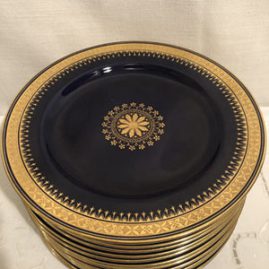 Set of 14 cobalt and gold dinner plates