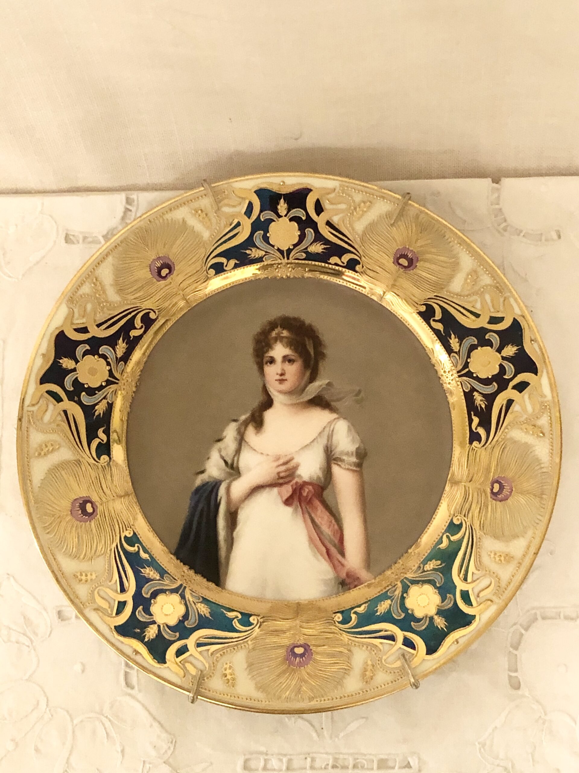 Portrait cabinet plate of Marie Louise artist signed Wagner Portrait cabinet plate of Marie Louise artist signed Wagner