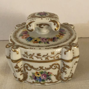 Le Tallec Dresser Box With Elaborate Raised Gilding and Four Painted Bouquets