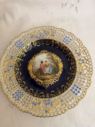 Meissen Cobalt Plate with a Reticulated Border with Raised Forget-Me-Nots and a Painting of a Scene of Lovers