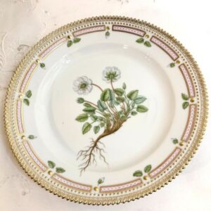 Royal Copenhagen Flora Danica luncheon plate painted with white botanical flowers
