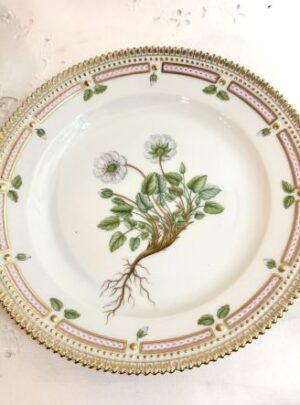 Royal Copenhagen Flora Danica luncheon plate painted with white botanical flowers