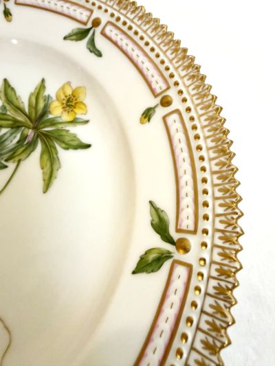 Royal Copenhagen Flora Danica plate with yellow botanical flowers Royal Copenhagen Flora Danica plate with yellow botanical flowers