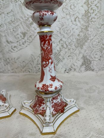 Stunning pair of Royal Crown Derby Red Aves candlesticks Stunning pair of Royal Crown Derby Red Aves candlesticks