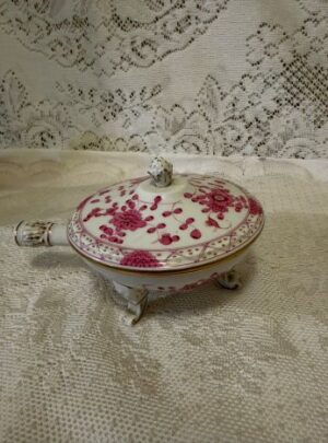 Meissen purple Indian serving piece with a cover and three fluted paw feet
